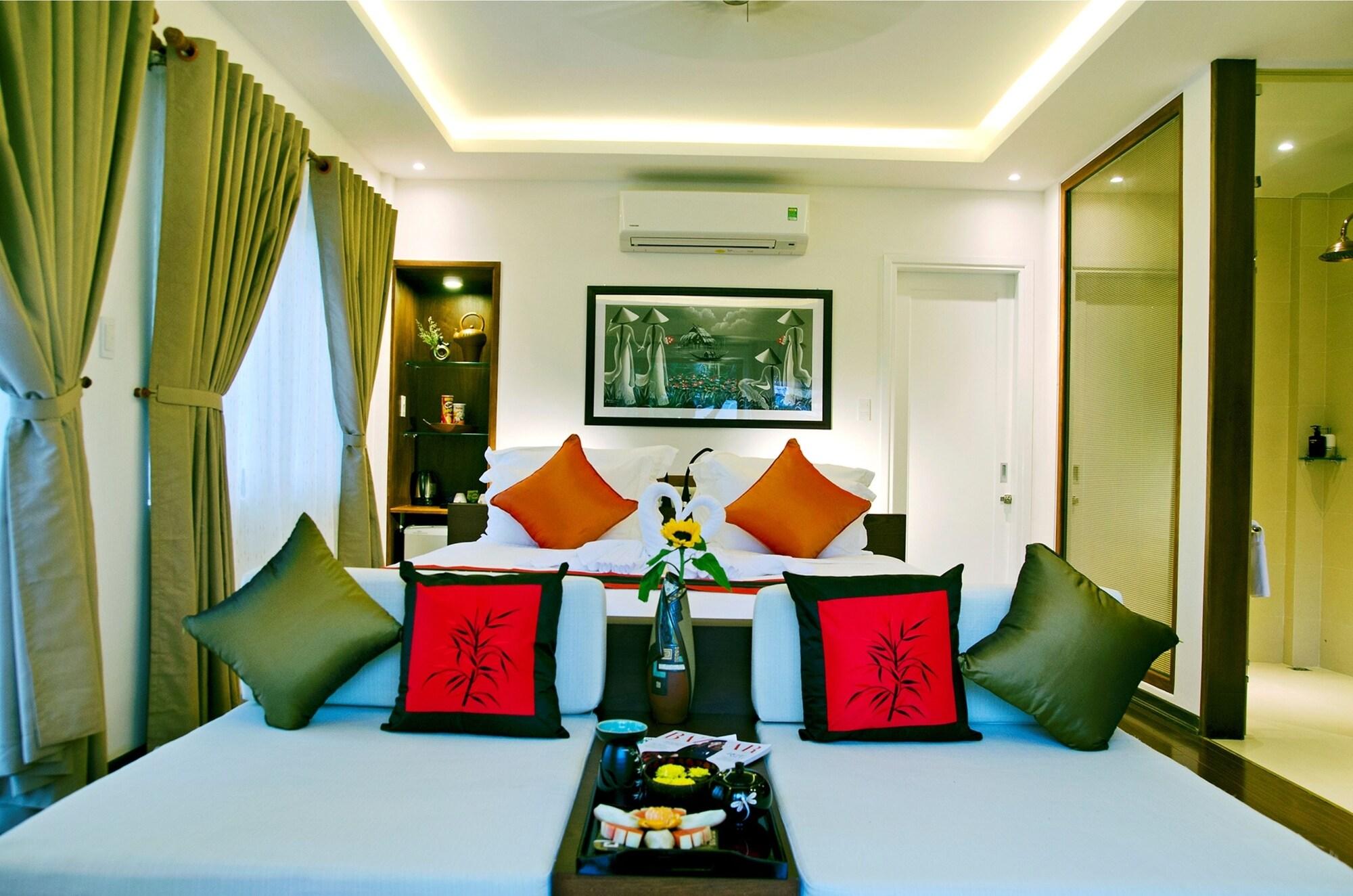 Azumi Hotel Hoi An Exterior photo