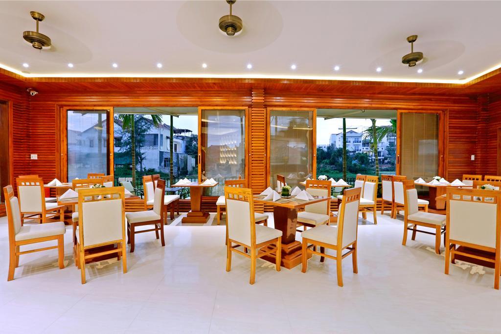 Azumi Hotel Hoi An Exterior photo